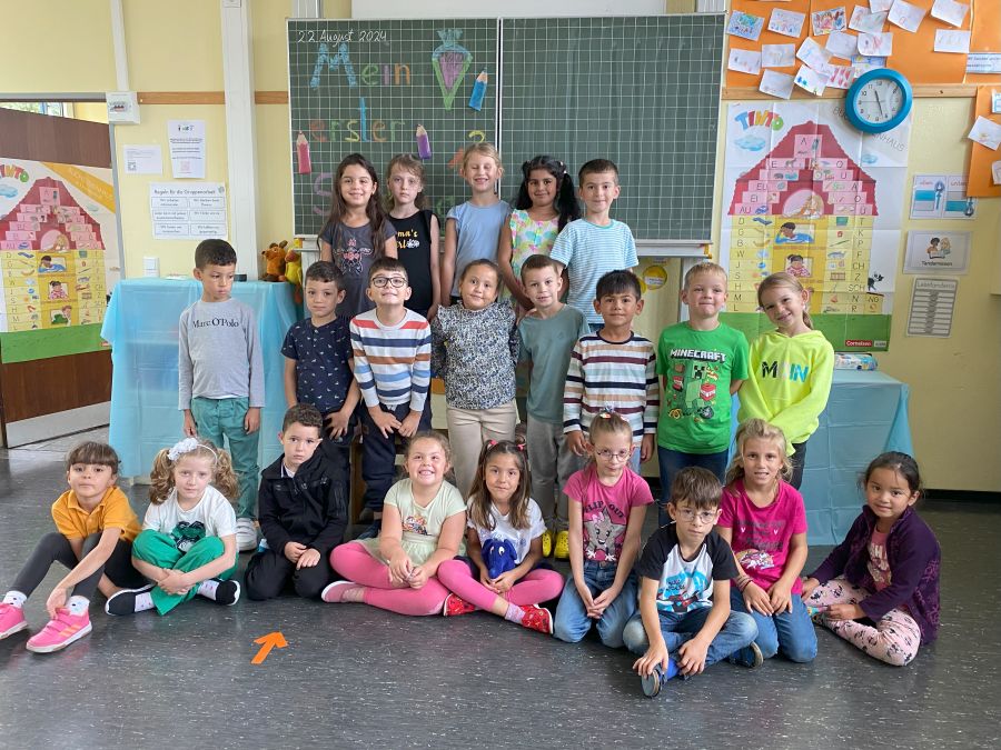 Klassenfoto der Klasse 1A