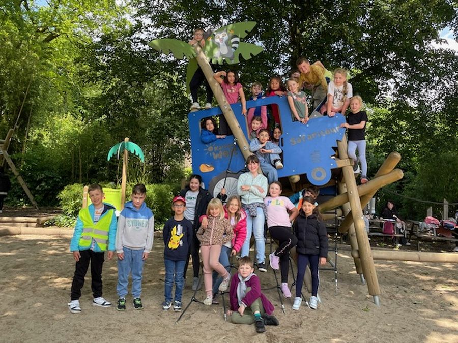 Klassenfoto der Klasse 3B