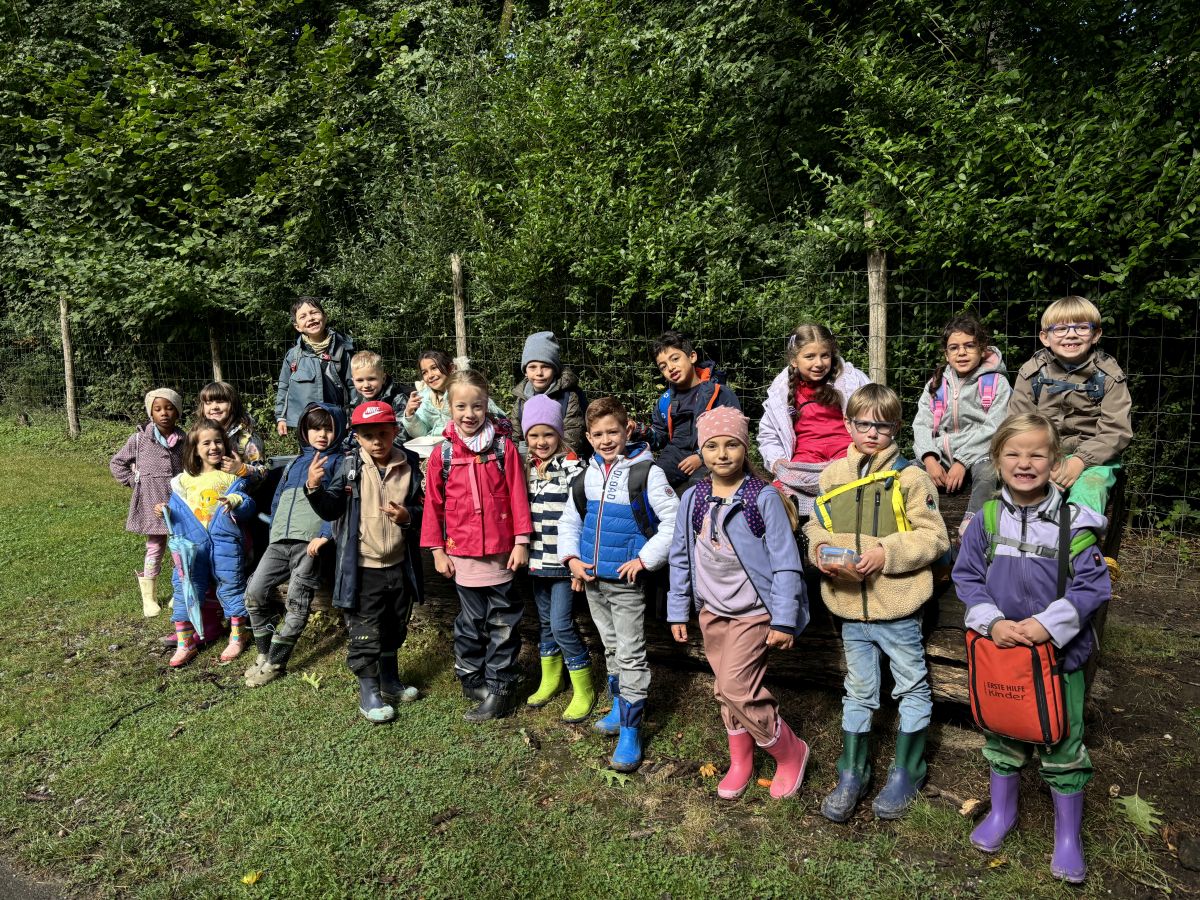 Klassenfoto der Klasse 1B